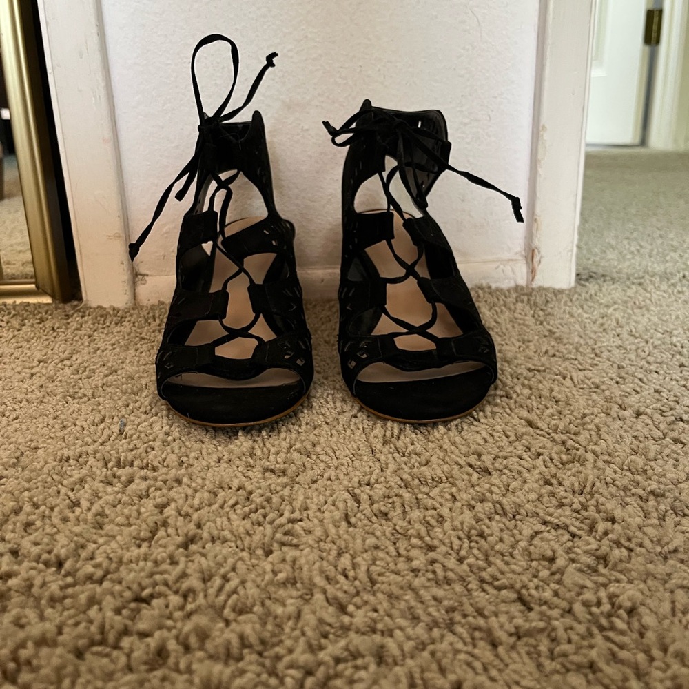 BP. Decker Black Faux Suede Lace-Up Sandals Size 6.5